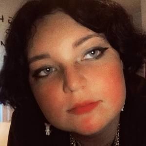 Meet your Posher, Madi